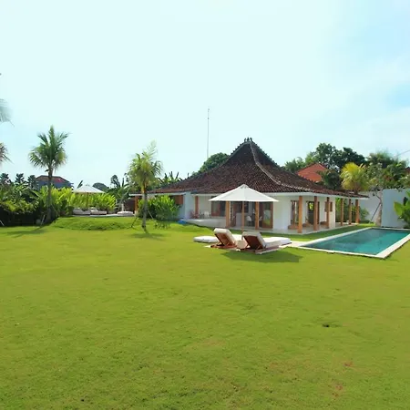 Love Is Simple Bali Villa
