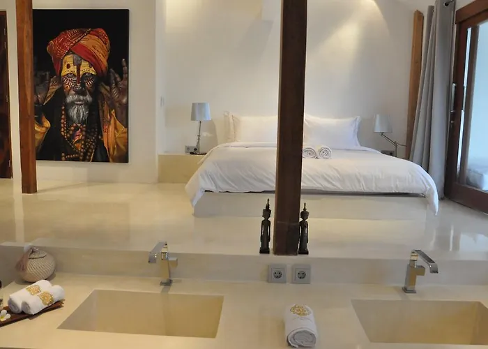 Villa Is Simple Bali Canggu