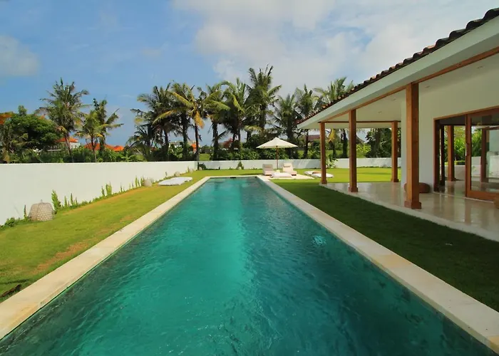 Villa Is Simple Bali Canggu