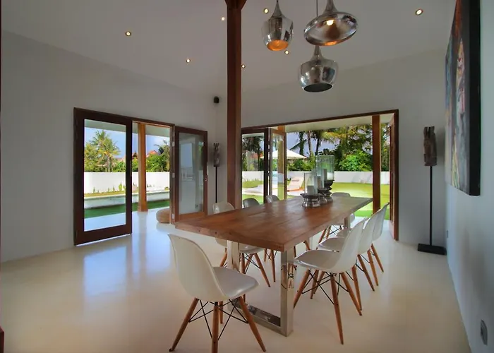 Villa Is Simple Bali *